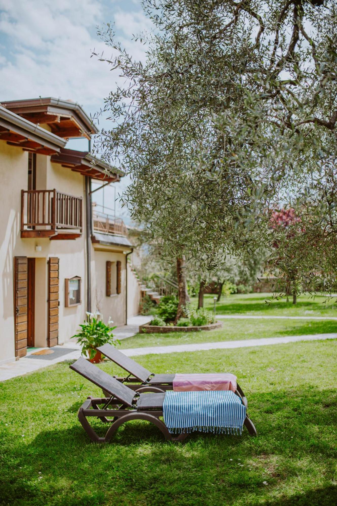 Campolivo Apartment Gargnano Ngoại thất bức ảnh